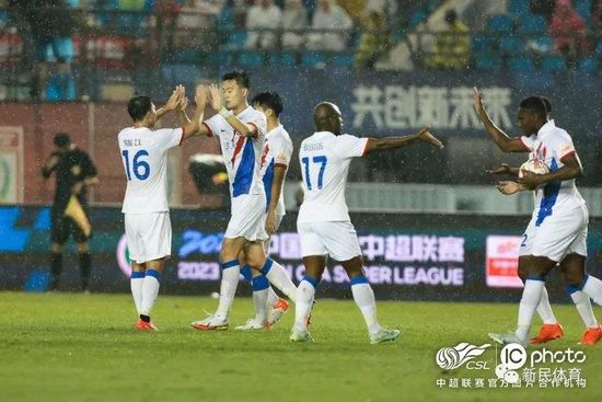 国产综合色香蕉精品五月婷