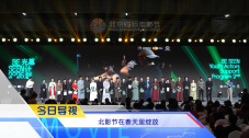 啊轻点灬大ji巴太粗太长1v1
